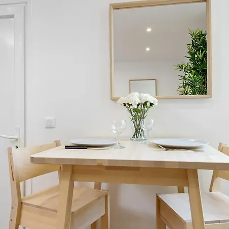 Dreamy And Charming Studio Near Paris Saint-Ouen (Seine-Saint-Denis)