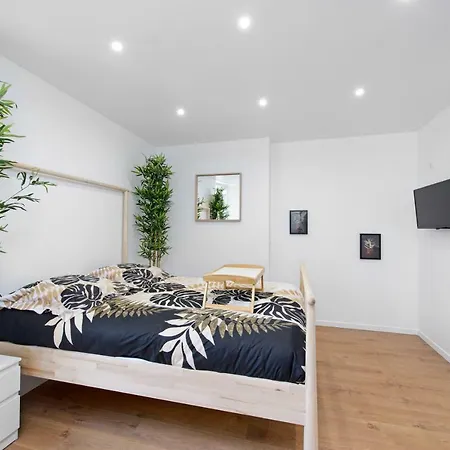 Dreamy And Charming Studio Near Paris Apartamento Saint-Ouen (Seine-Saint-Denis)