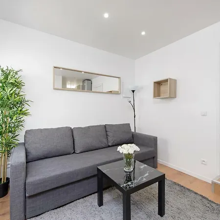 Dreamy And Charming Studio Near Paris Saint-Ouen (Seine-Saint-Denis)