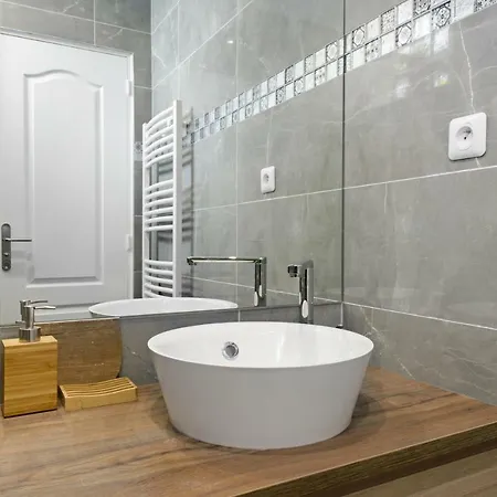 Dreamy And Charming Studio Near Paris